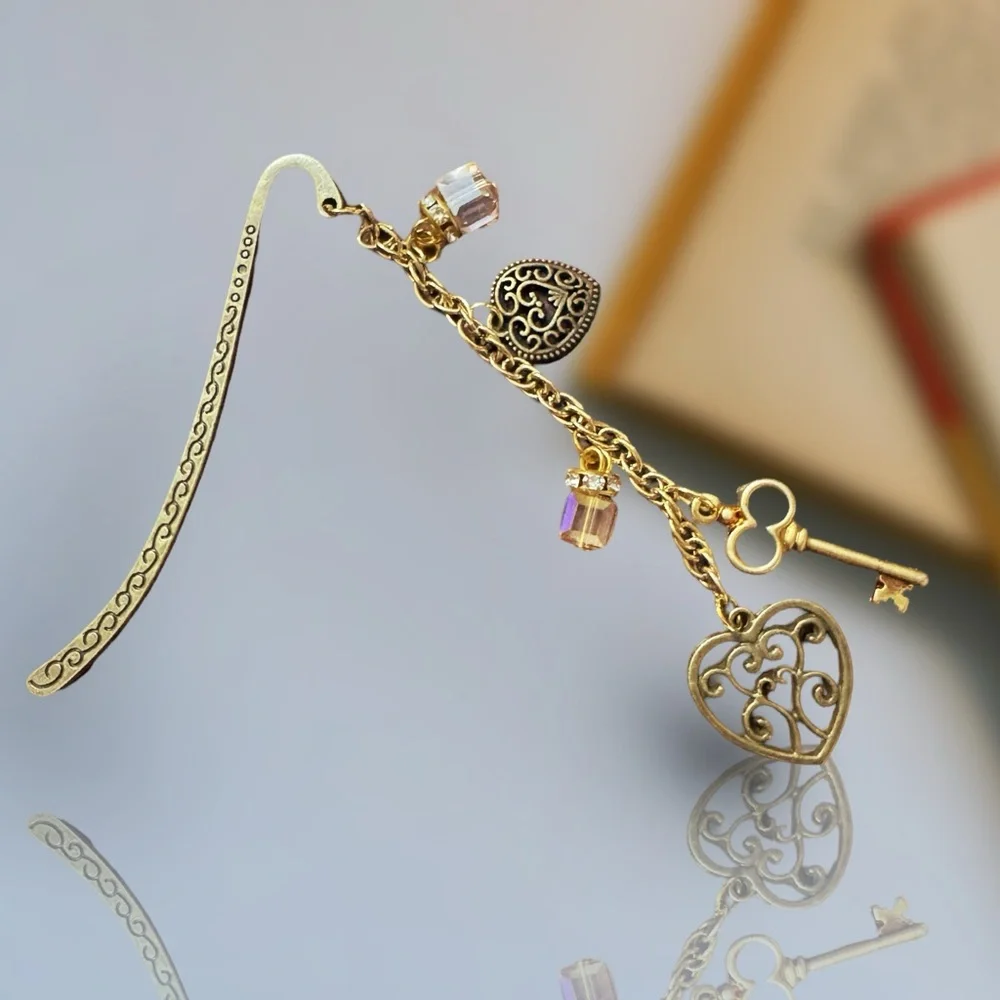 New Artisan Bookmark with Hearts and Key with AB Faceted Beads - Picture 1 of 5
